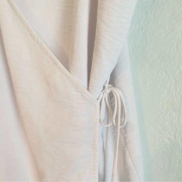 BP White Wrap Mini‎ Dress - Picture 2 of 4